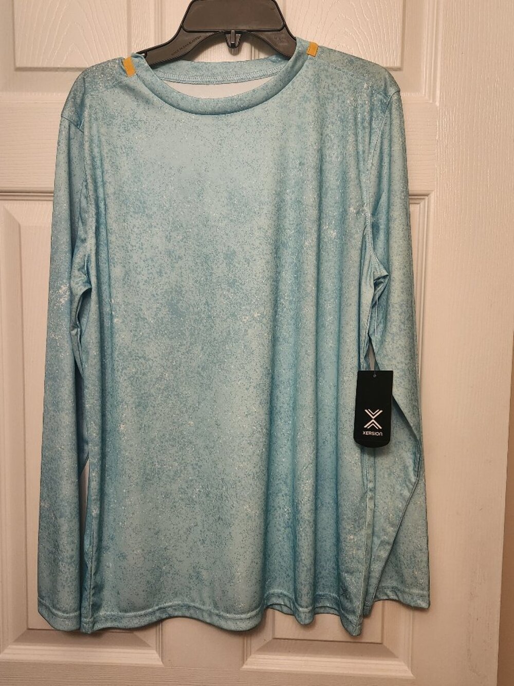 NWT Xersion Boys XL 18/20H Long Sleeve Performance Shirt Blue Quick Dri